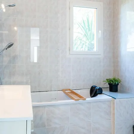 Le Petit Thao Appartamento Fréjus